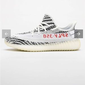 Oeyes (faux Yeezy) zebra sneaker